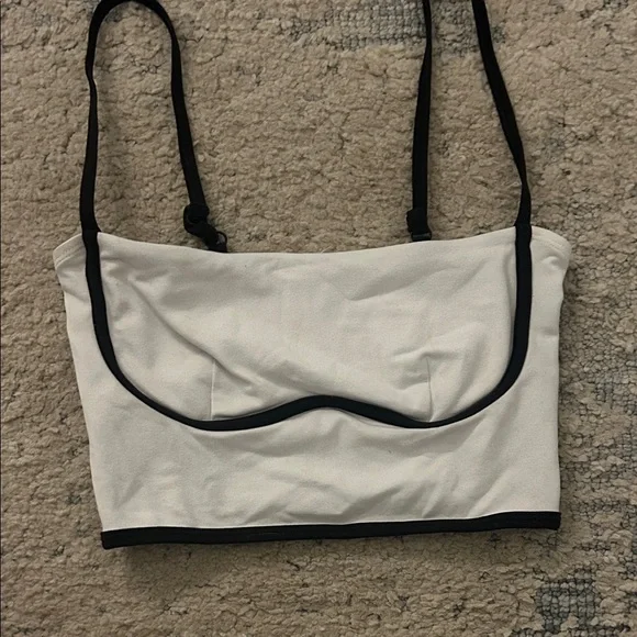 ALO Yoga Cream and Black Bandeau Top - Picture 2 of 3